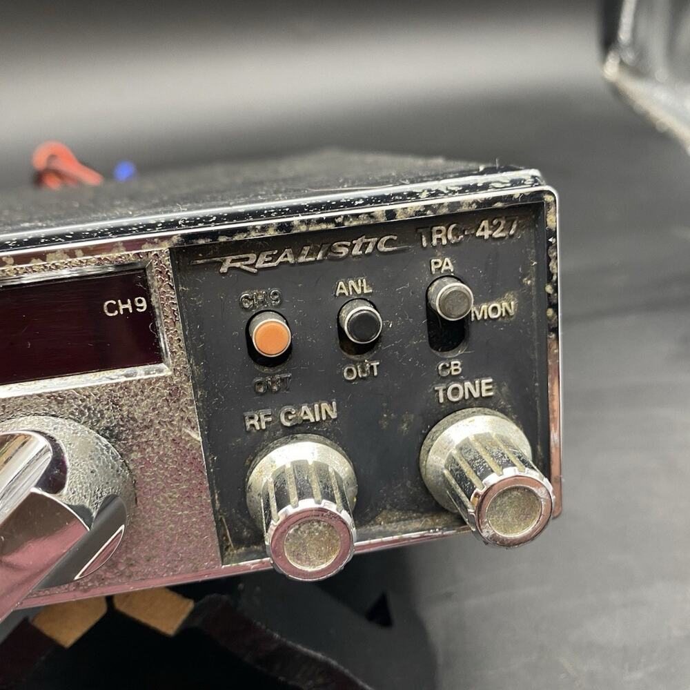 Realistic TRC-427 CB Mobile In-Vehicle Radio Tested. Works. - Picture 2 of 12